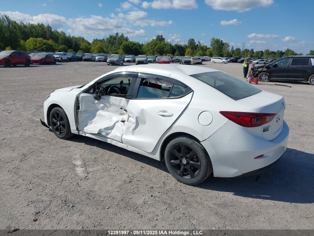 Mazda pe 2015 3MZBM1U79FM211792 Image 3