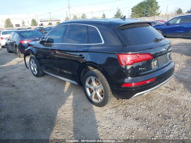 WA1BNAFY9J2164621 Audi Q5