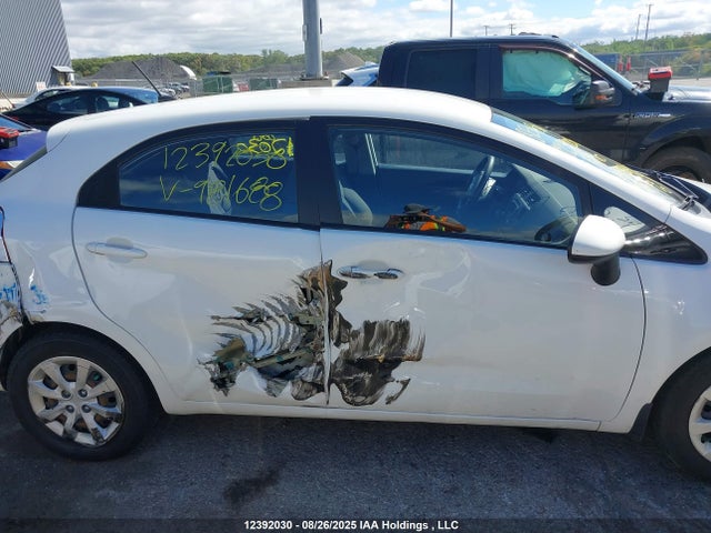 KIA dohc gamma 2015 KNADM5A34F6981688 Image 14