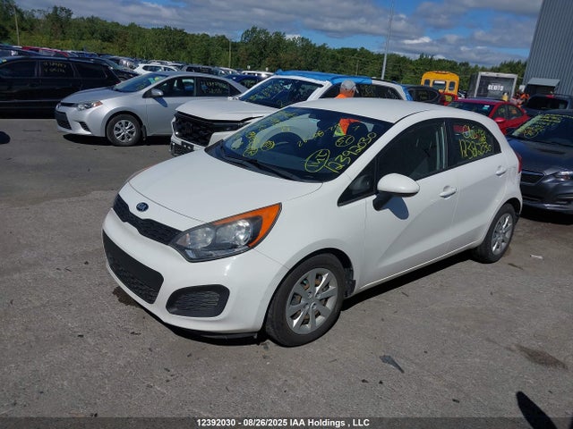 KIA dohc gamma 2015 KNADM5A34F6981688 Image 2