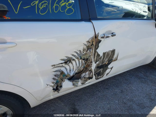 KIA dohc gamma 2015 KNADM5A34F6981688 Image 6