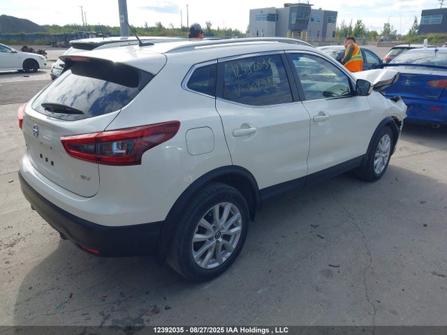 JN1BJ1BV1MW304982 Nissan ROGUE SPORT