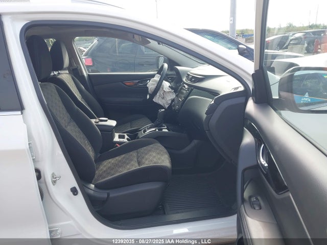 JN1BJ1BV1MW304982 Nissan ROGUE SPORT