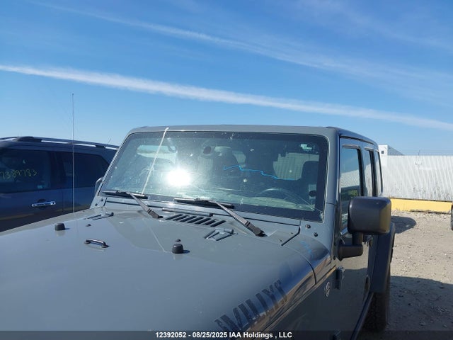 1C4BJWDG6FL633142 Jeep Wrangler