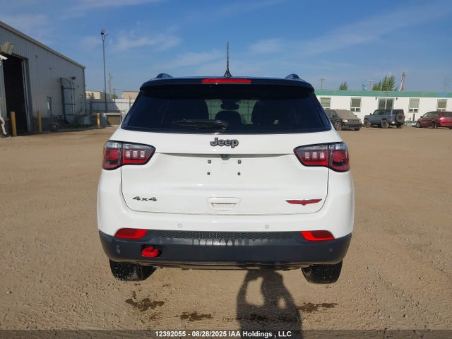 3C4NJDDN3RT138230 Jeep Compass