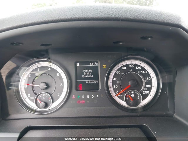 RAM 1500 2023 3C6RR7LT4PG621282 Image 7