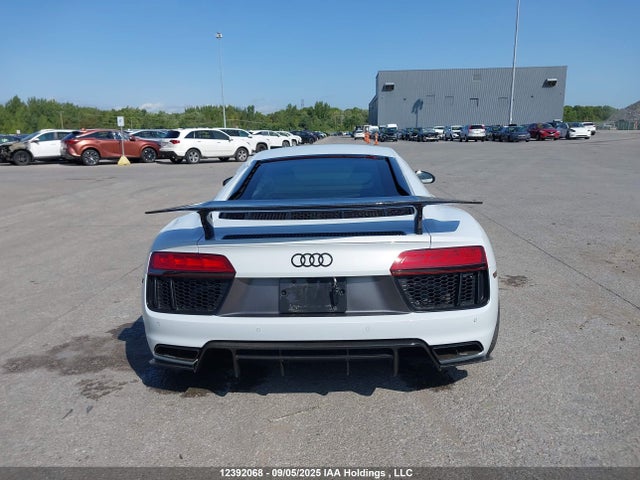 WUAKBAFX4H7902573 Audi R8 5.2 V10 Plus