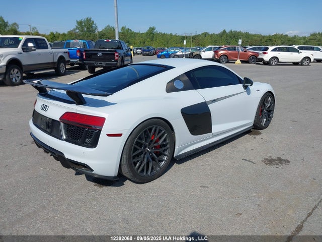 WUAKBAFX4H7902573 Audi R8 5.2 V10 Plus