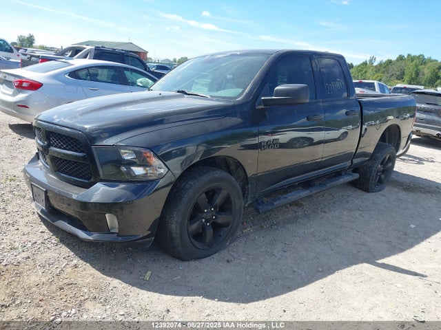 RAM 1500 2018 1C6RR7FG3JS287003 Image 2