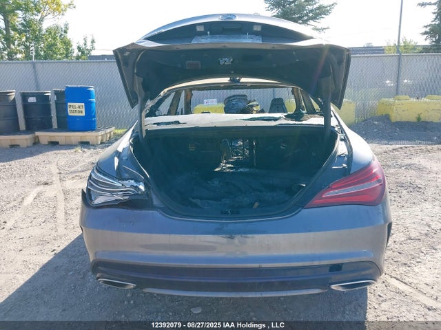 WDDSJ4GB7JN610380 Mercedes-Benz CLA-Class
