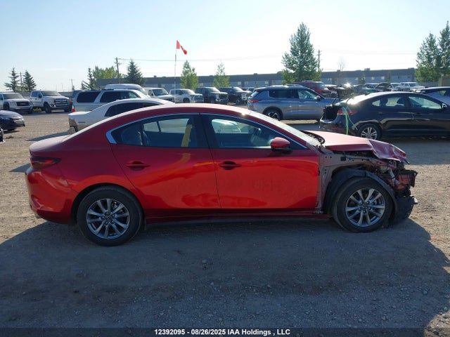 JM1BPABM2R1656833 Mazda pyukd