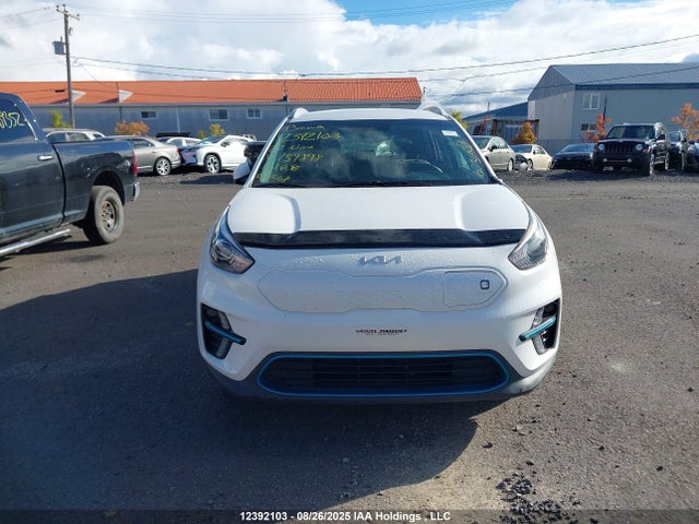 KNDCC3LGXN5139898 KIA Niro