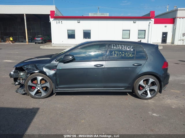 3VW5T7AU1HM053609 Volkswagen 2.0 tsi