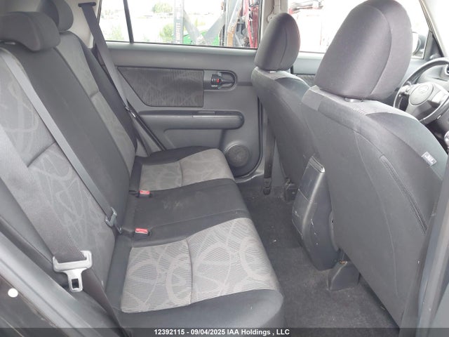 Scion 2az-fe 2015 JTLZE4FE9FJ079579 Image 8