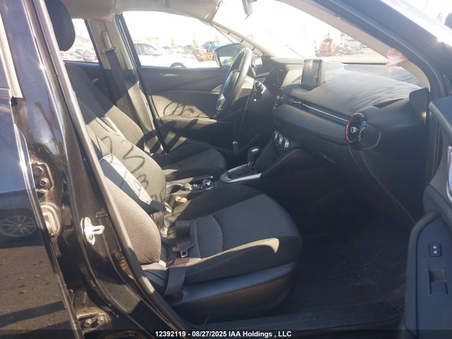 JM1DKFC75J0318575 Mazda pe