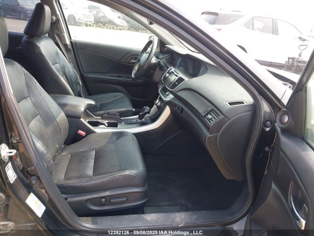 1HGCR2F91EA802242 Honda Accord