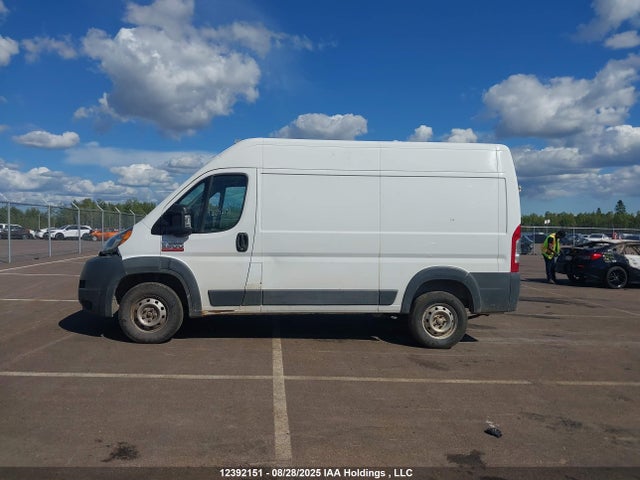 RAM Promaster 2500 2016 3C6TRVCG3GE129335 Image 14