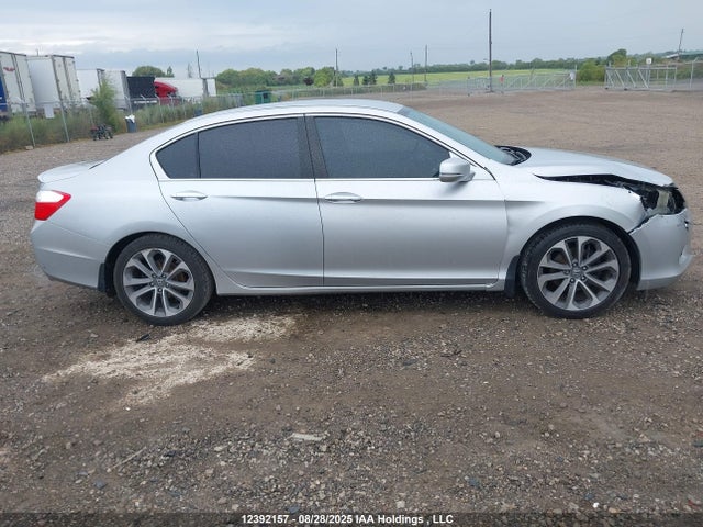 1HGCR2F5XEA804648 Honda k24w1