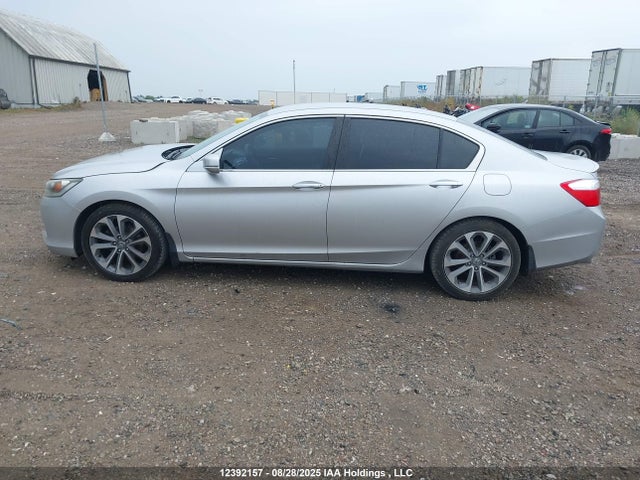 1HGCR2F5XEA804648 Honda k24w1