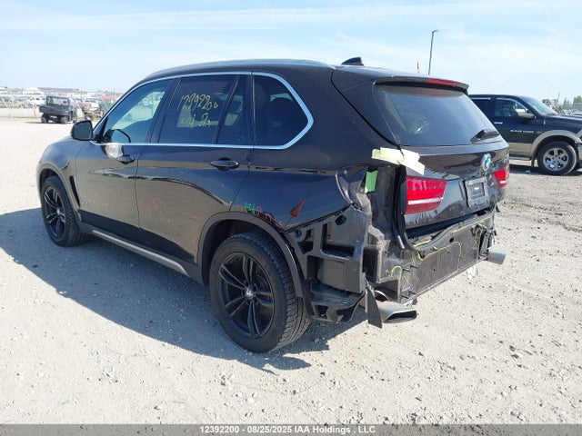 BMW X5 2018 5UXKR0C55J0Y04042 Image 3