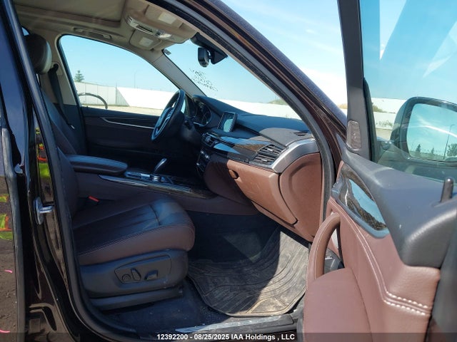 BMW X5 2018 5UXKR0C55J0Y04042 Image 5