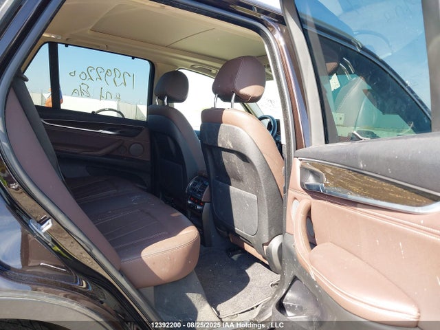 BMW X5 2018 5UXKR0C55J0Y04042 Image 8