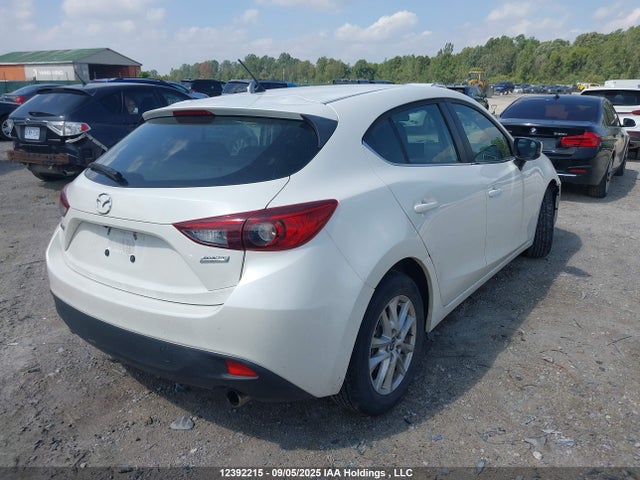 3MZBM1L7XGM294670 Mazda pe