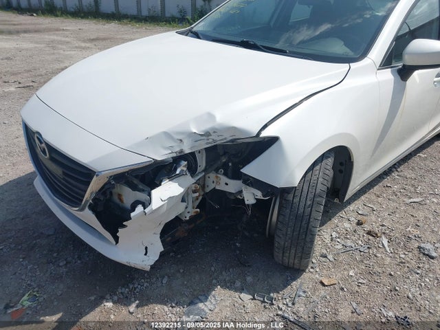 3MZBM1L7XGM294670 Mazda pe