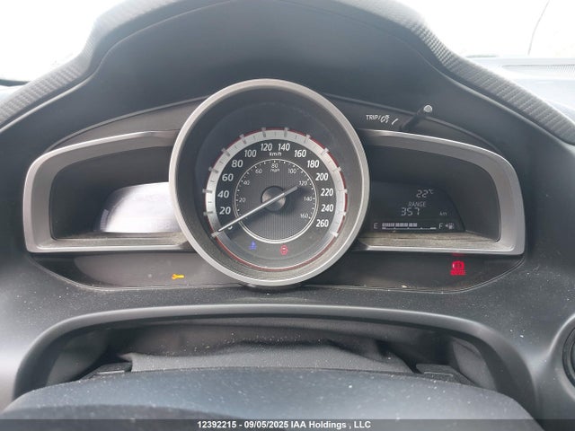 3MZBM1L7XGM294670 Mazda pe