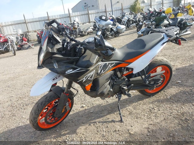 KTM 2024 2024 VBKTS6404RM879270 Image 2