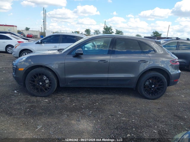 Porsche Macan 2016 WP1AB2A55GLB47944 Image 14