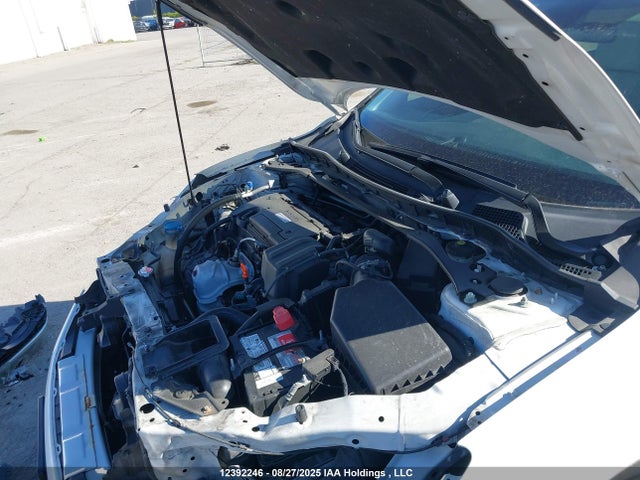 1HGCR2F42GA802175 Honda k24w1