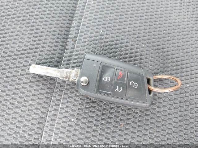 3VW217AU2HM053739 Volkswagen 1.8 tsi