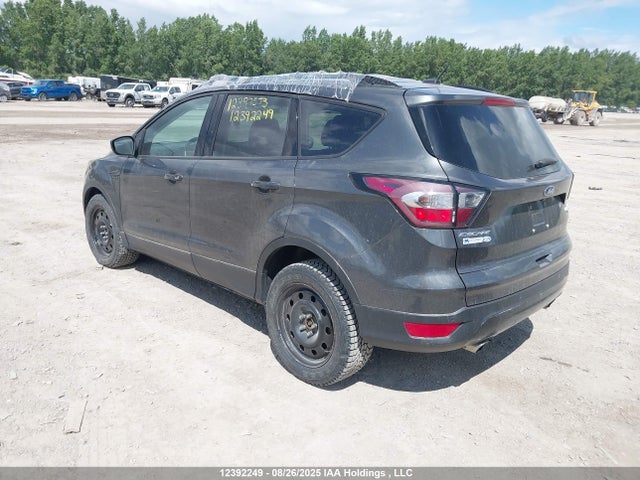 1FMCU9J92HUC57227 Ford Escape