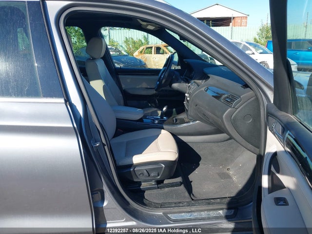 5UXWX9C52G0D90726 BMW X3