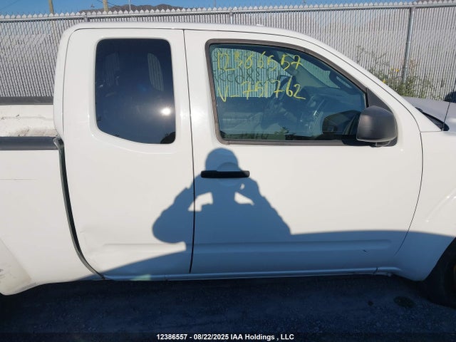 1N6AD0CU0FN751762 Nissan 2015