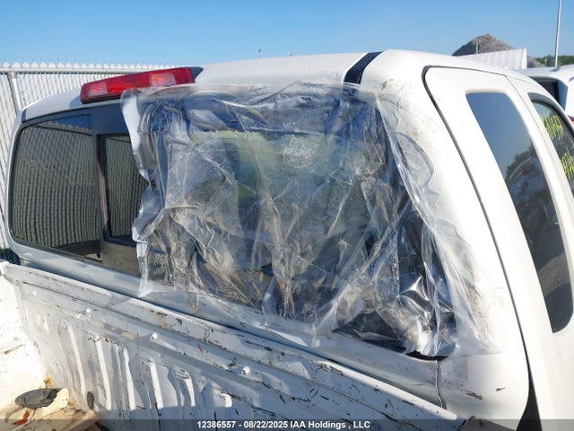 1N6AD0CU0FN751762 Nissan 2015