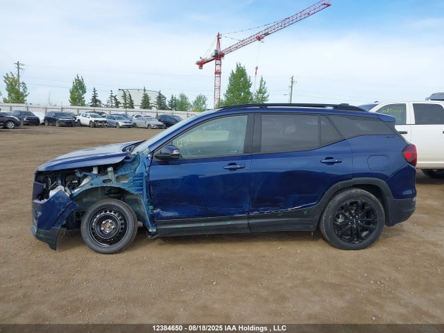 3GKALVEVXNL288590 GMC lyx