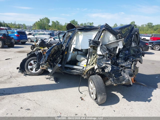 Toyota Sienna 2014 5TDZK3DC8ES411108 Image 3