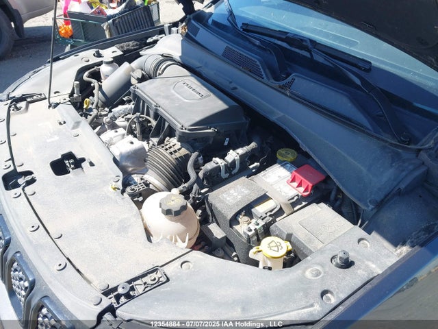 Jeep 2024 2024 3C4NJDFNXRT588874 Image 10