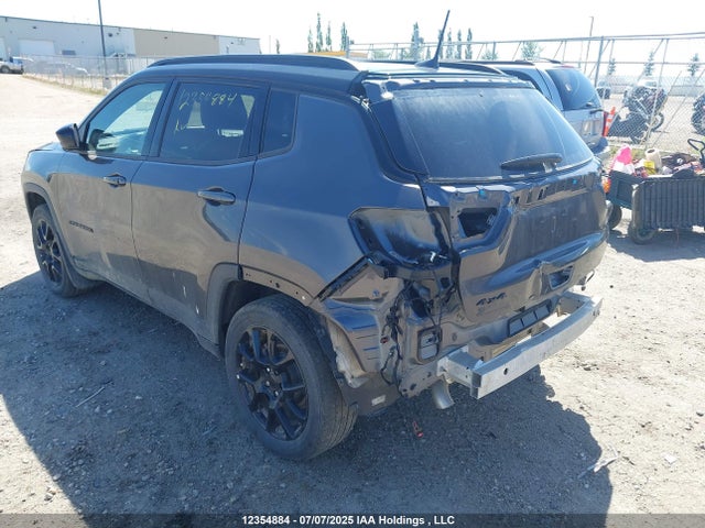 Jeep 2024 2024 3C4NJDFNXRT588874 Image 3