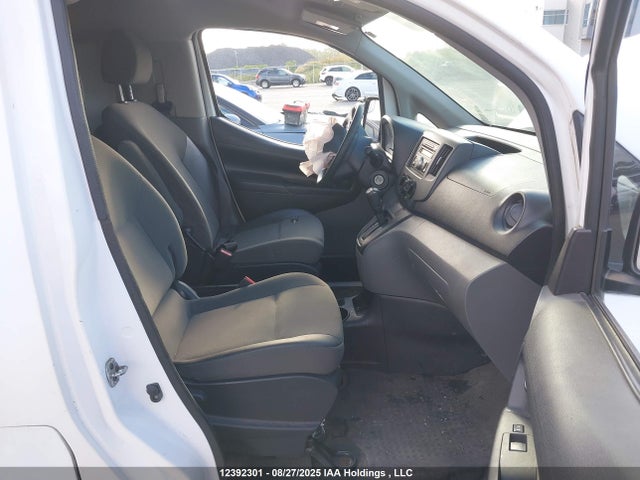 3N6CM0KN9HK694733 Nissan NV200