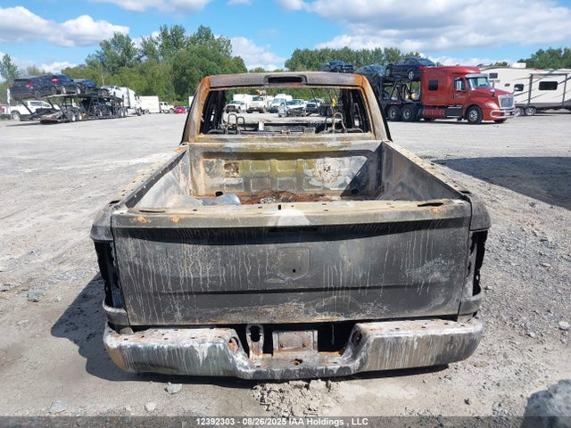 RAM 1500 2017 1C6RR7FG8HS557675 Image 17
