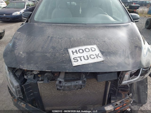 KNDMB5C16H6286670 KIA Sedona