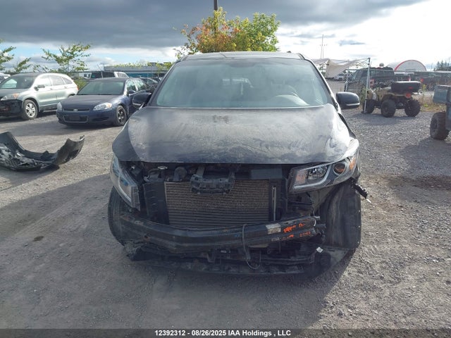 KNDMB5C16H6286670 KIA Sedona