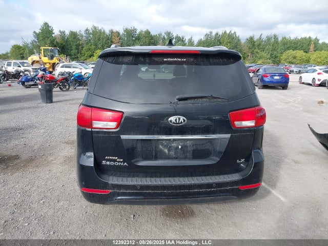 KNDMB5C16H6286670 KIA Sedona