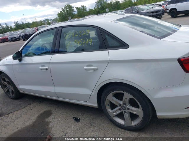 Audi 2017 2017 WAUAUGFF4H1045779 Image 15