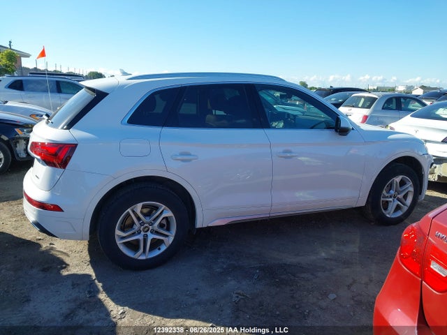 Audi 40 tfsi 2023 WA1AAAFY0P2124802 Image 13