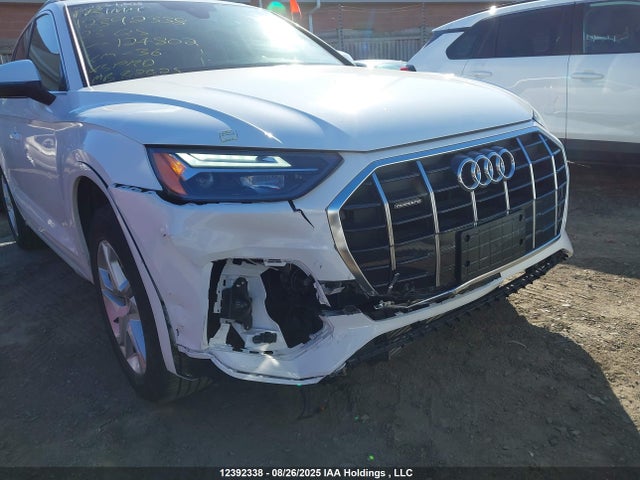 Audi 40 tfsi 2023 WA1AAAFY0P2124802 Image 6