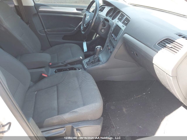3VW217AU0FM081956 Volkswagen Golf